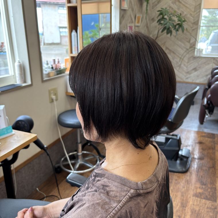 丸みのあるショートボブ